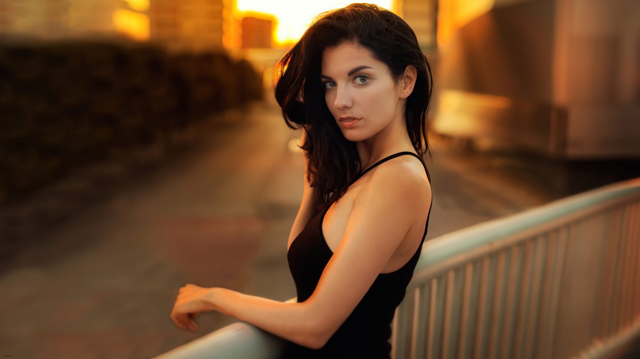 Summer Breeze Sunset Black Dress 4k