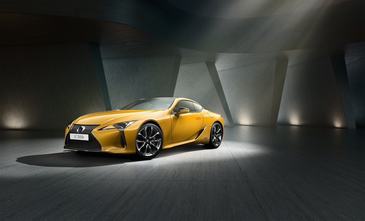 Lexus LC 500h Yellow Edition 2018