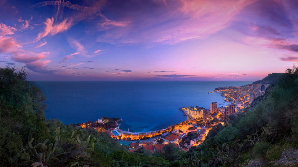 Monaco Winter Clouds 5k