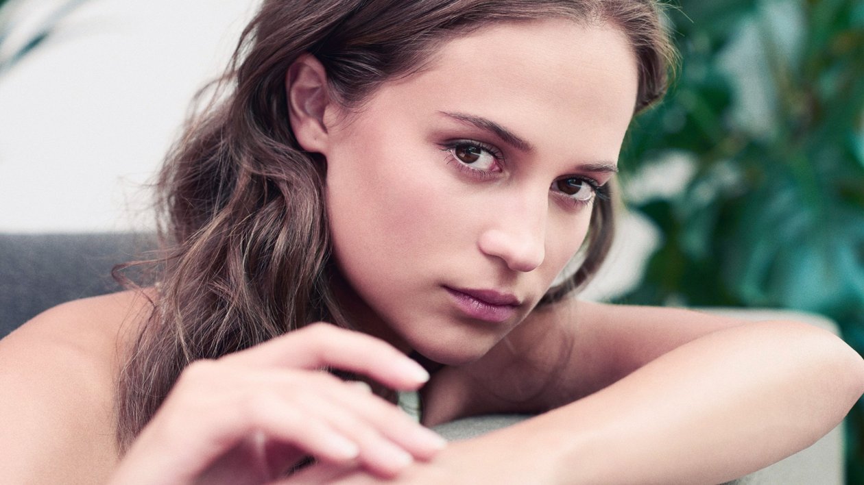 Fond d'écran Alicia Amanda Vikander