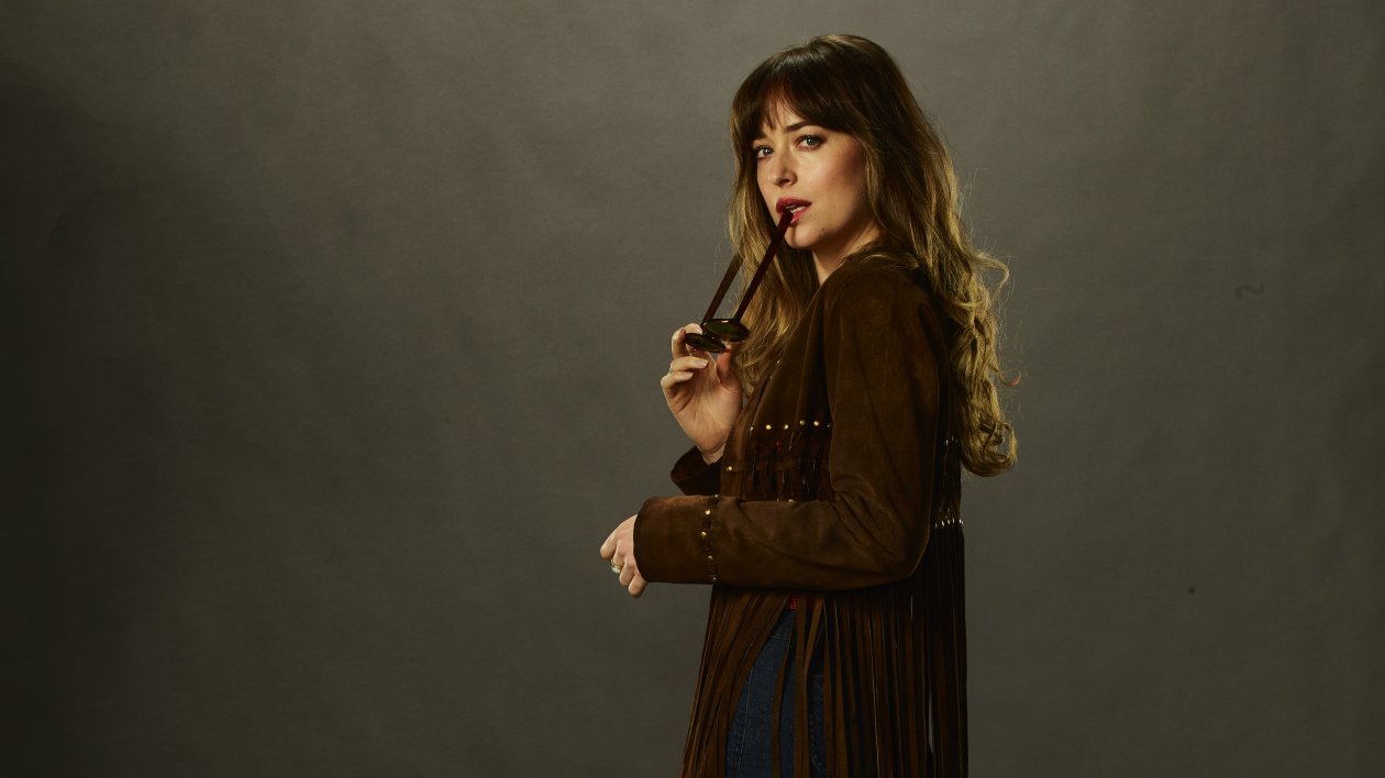 Dakota Johnson In Bad Times At The El Royale Movie 8k