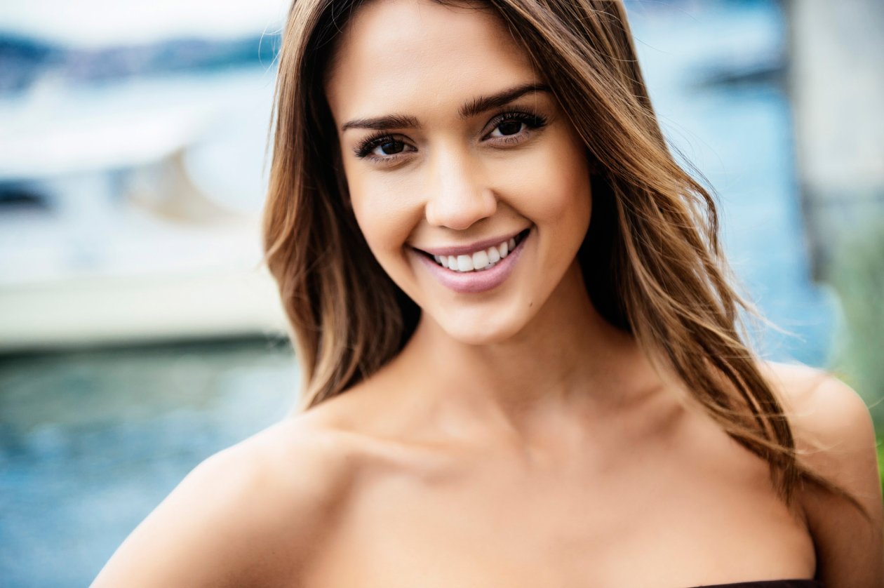 Jessica Alba Hurriyet 2017