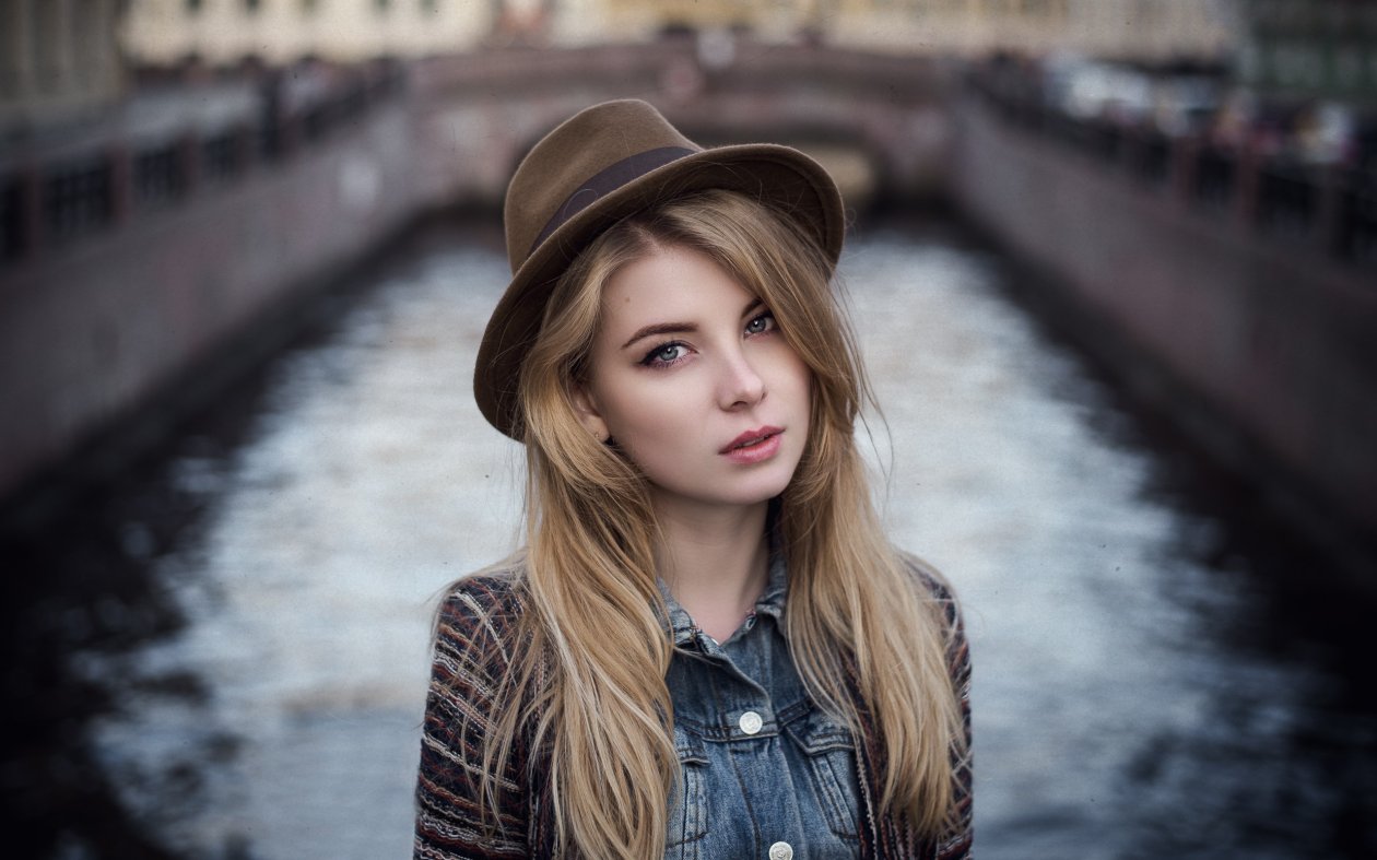 Irina Popova Hat Face