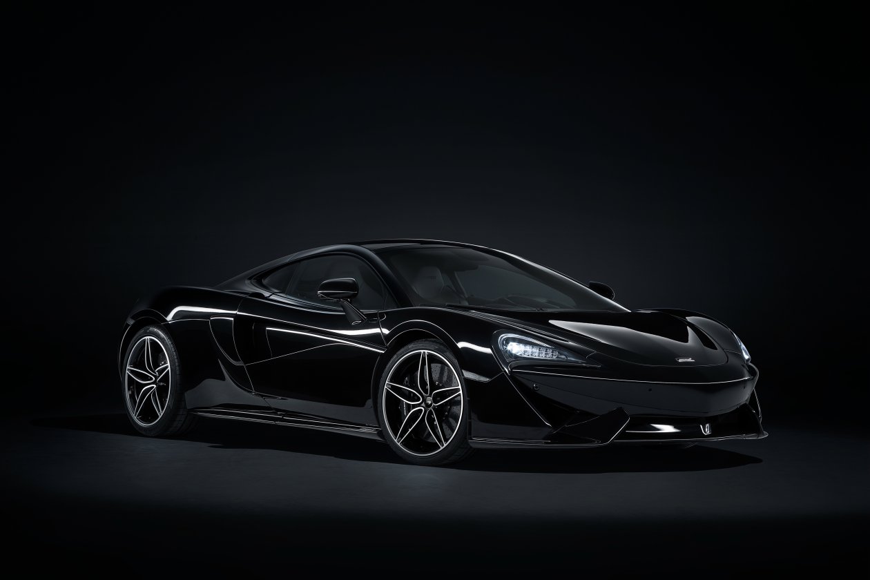 McLaren 570GT MSO Black Collection 2018