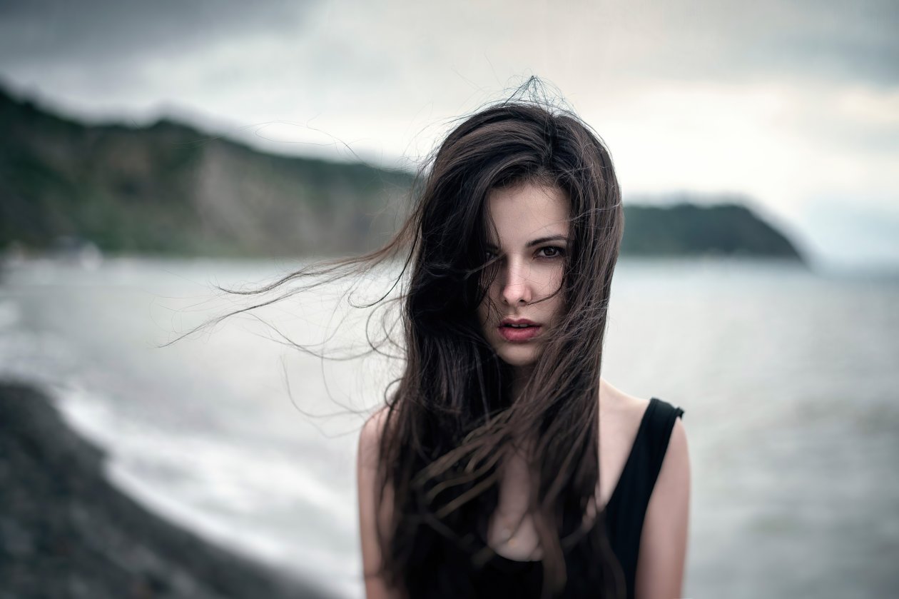 Girl Hair On Face 5k