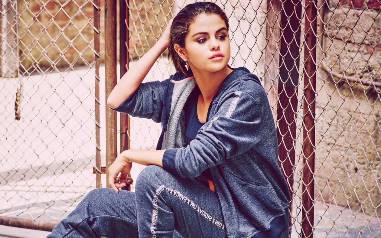 Selena Gomez 13