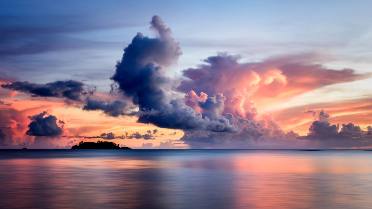 Clouds Over The Sea 8k
