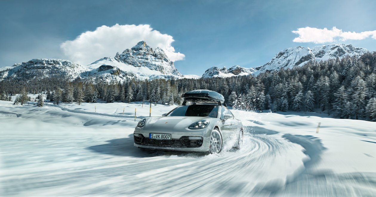 Porsche In Snow