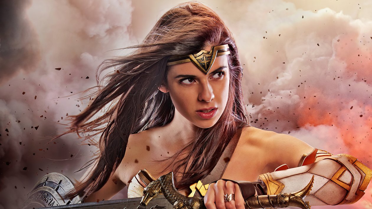 Wonder Woman Cosplay 2022 4k