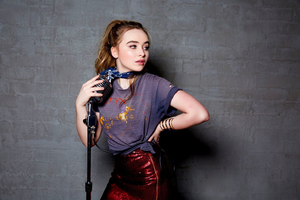 Sabrina Carpenter 5k HD