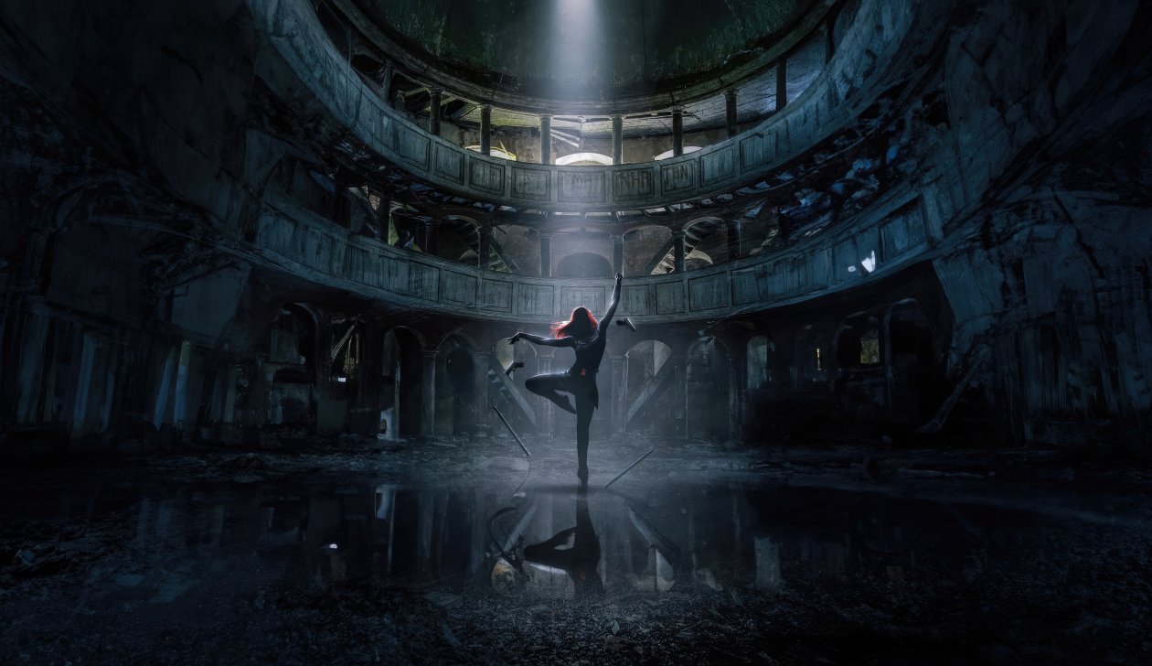 Black Widow Dancing 4k