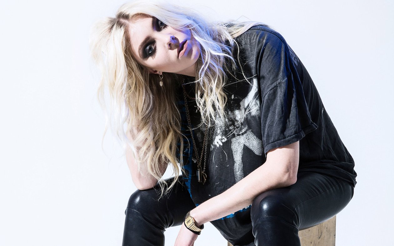 Taylor Momsen 2017