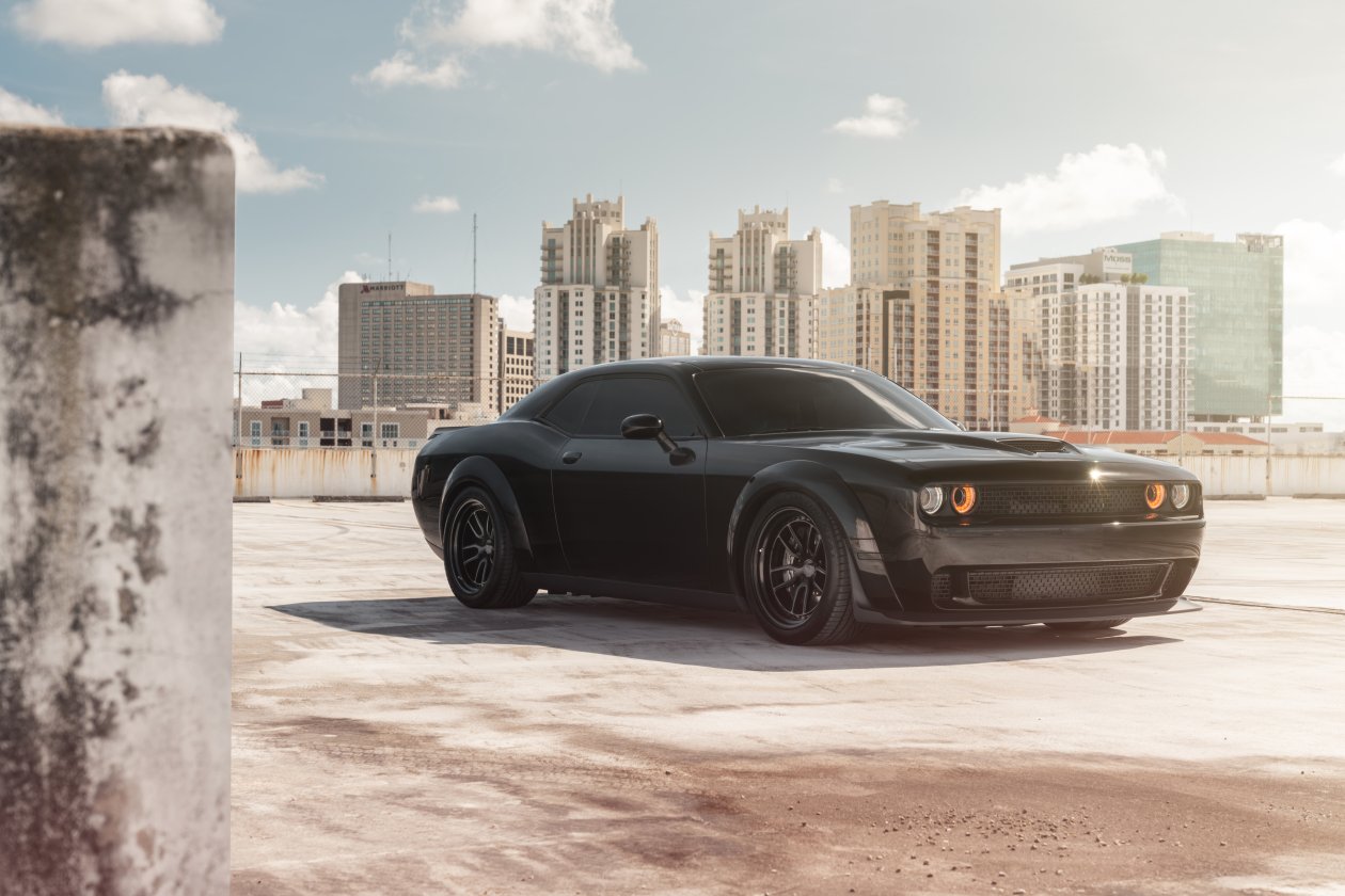 Dodge Challenger SRT 8k 2019