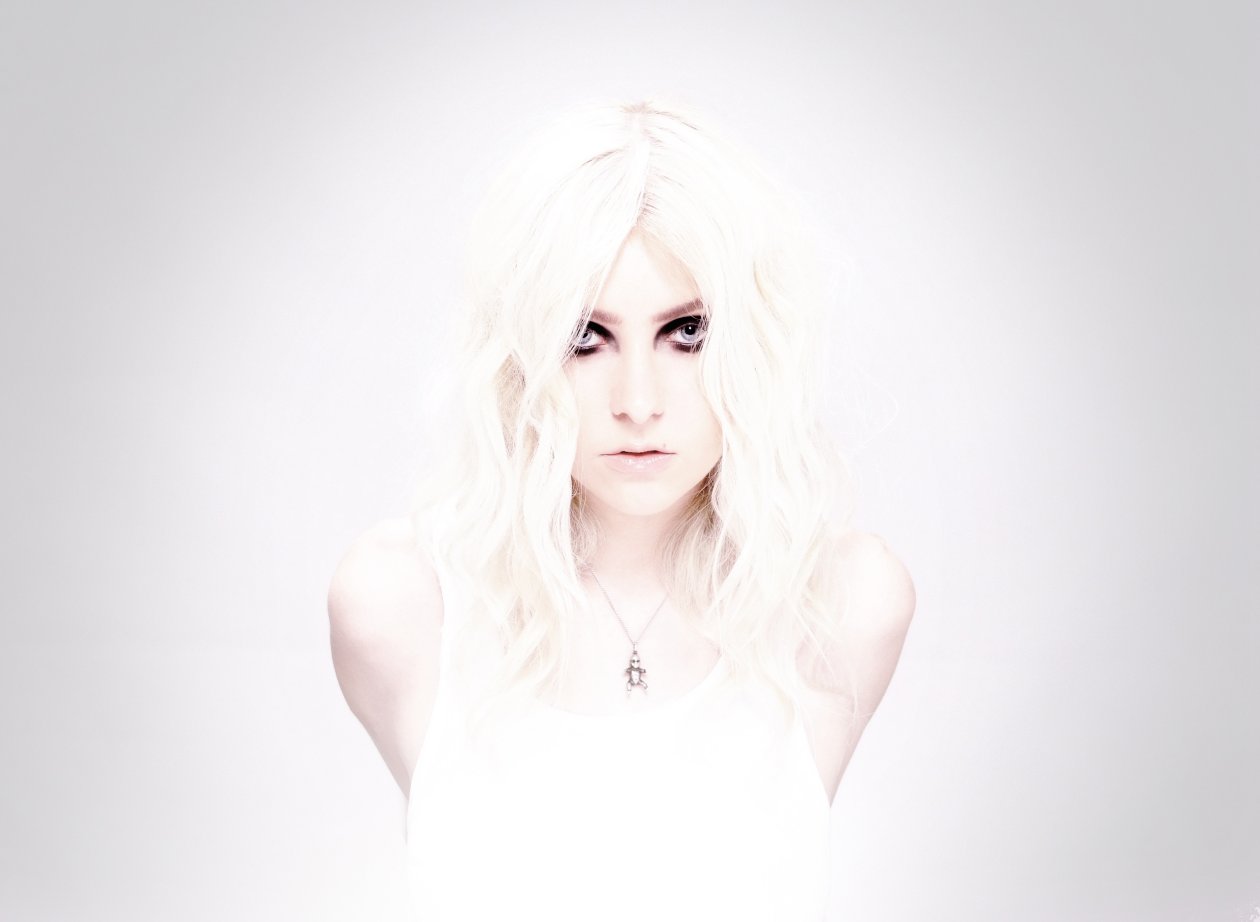 Taylor Momsen 4k