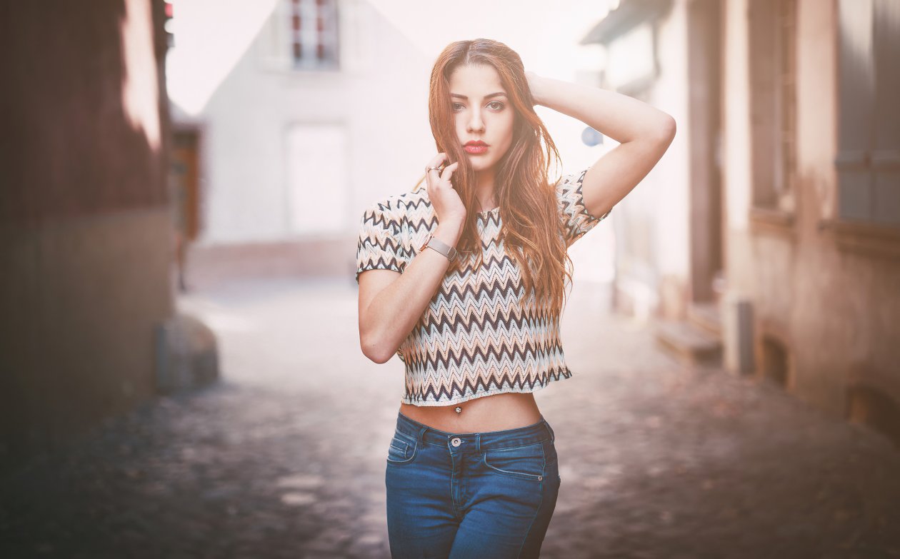 Blonde Girl On The Street 4k