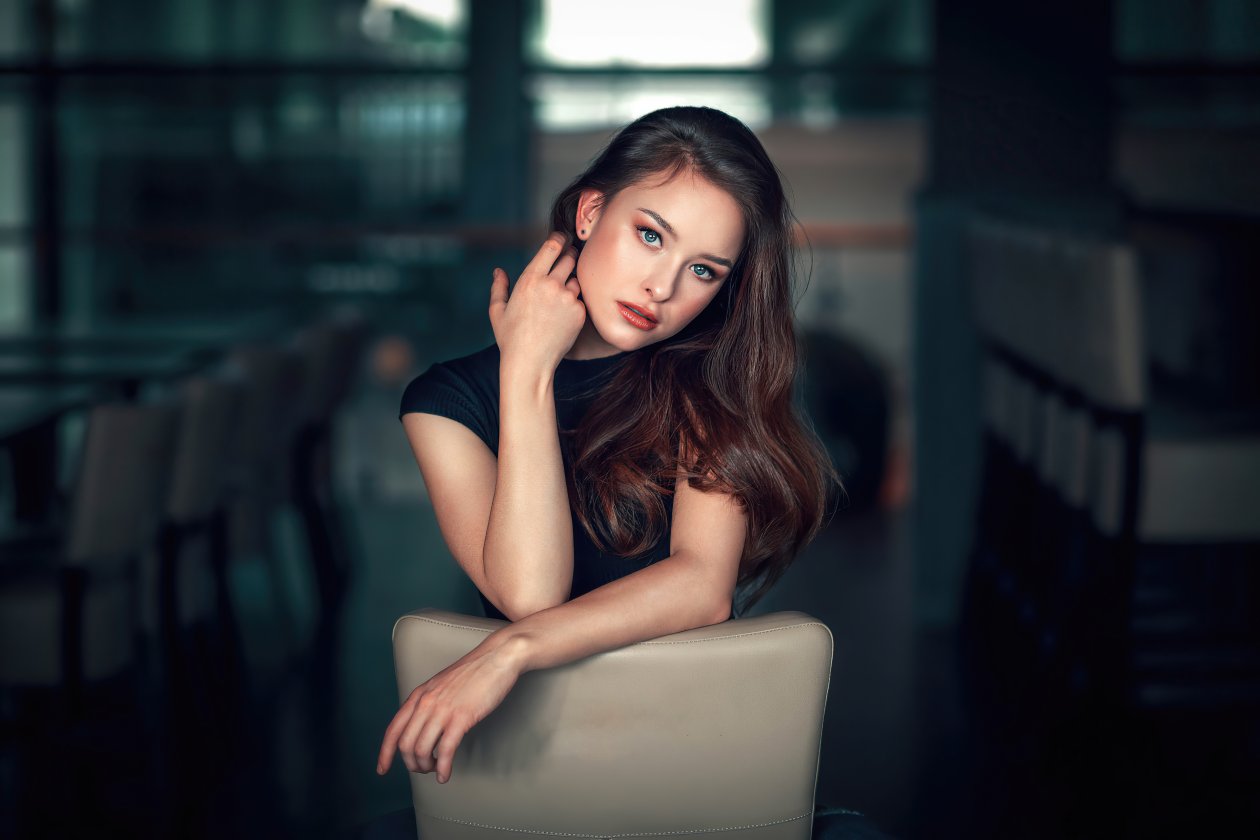 Brunette Girls Model 4k