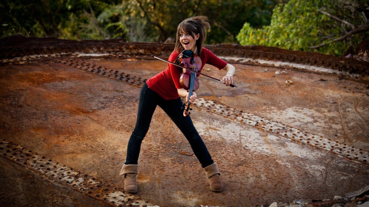 Lindsey Stirling Posing