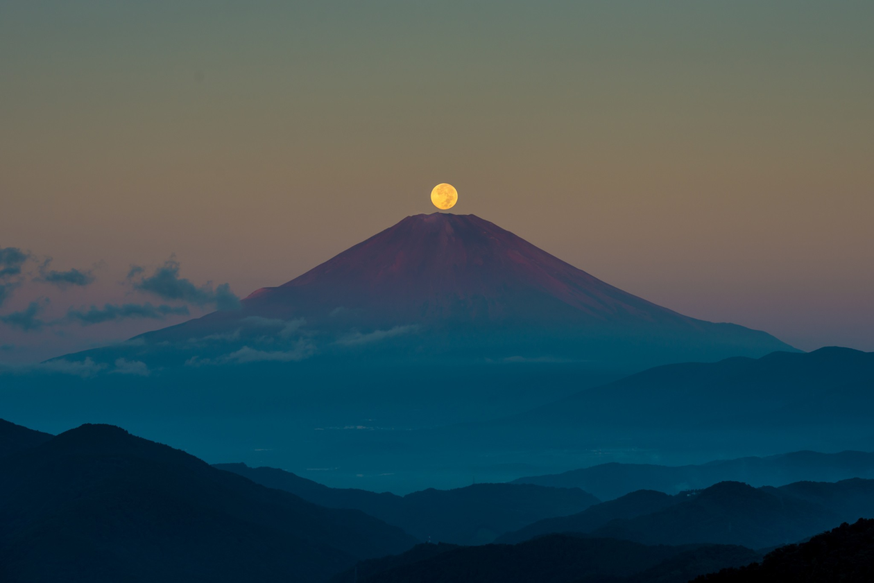 Sun On Top Of Mountains