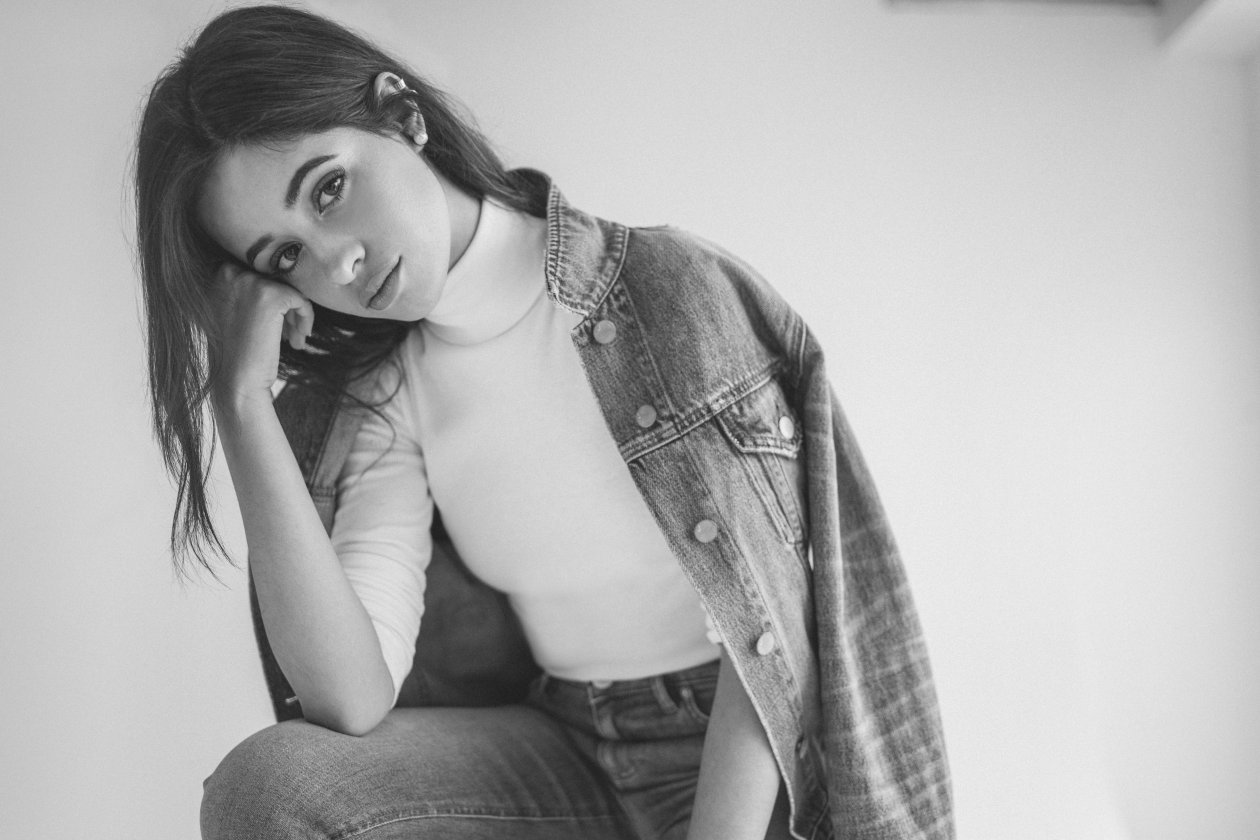 Camila Cabello Monochrome 5k