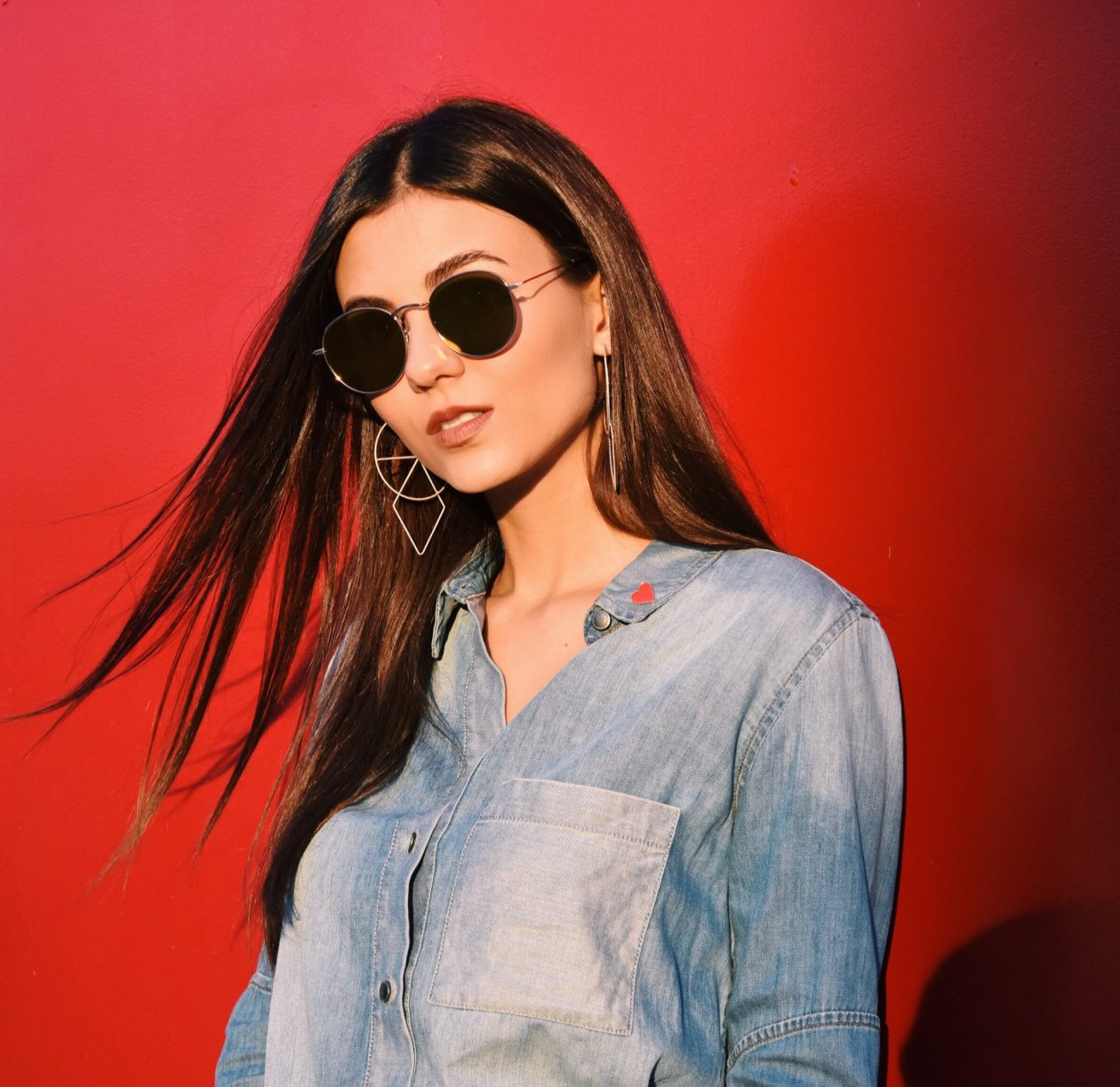 Victoria Justice Selfie Snaps 2017