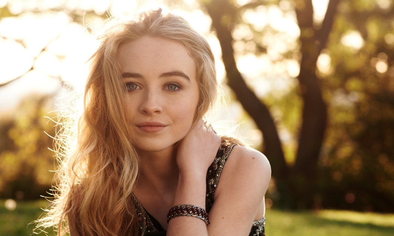 Sabrina Carpenter New 5k