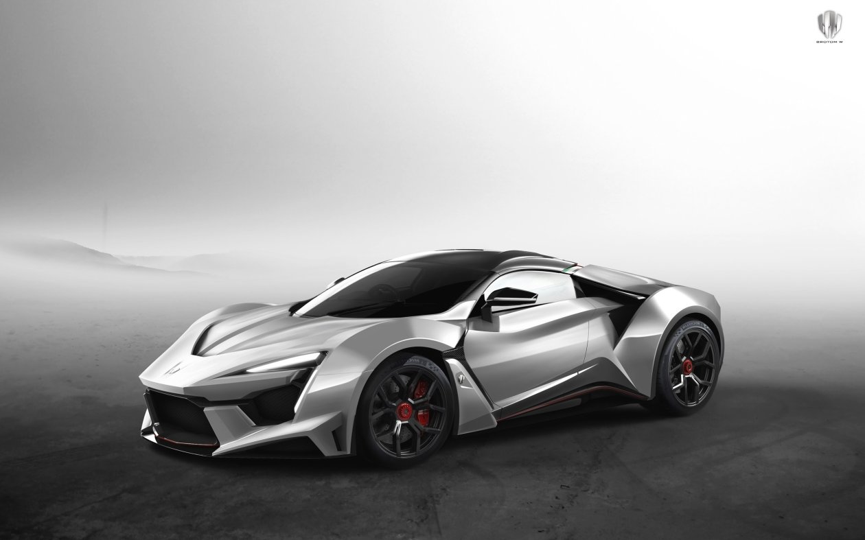 W Motors Car 2016
