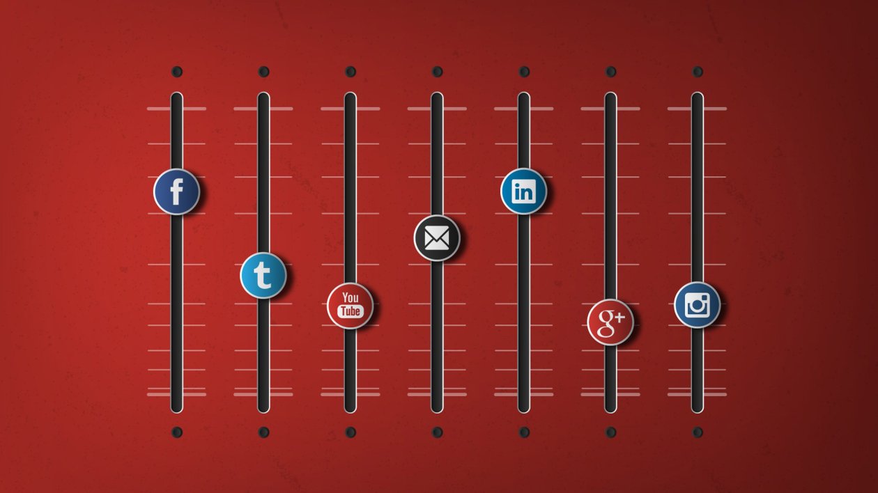 Social Networks Equalizer