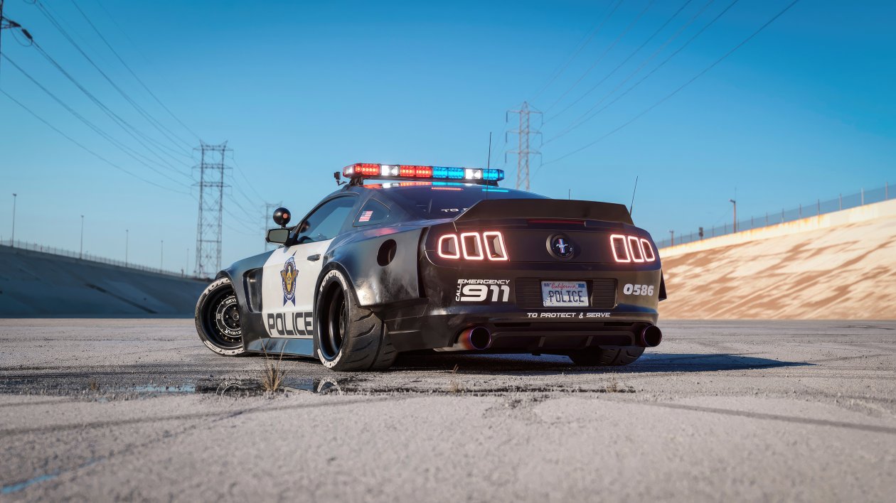 Ford Mustang Police Interceptor 4k