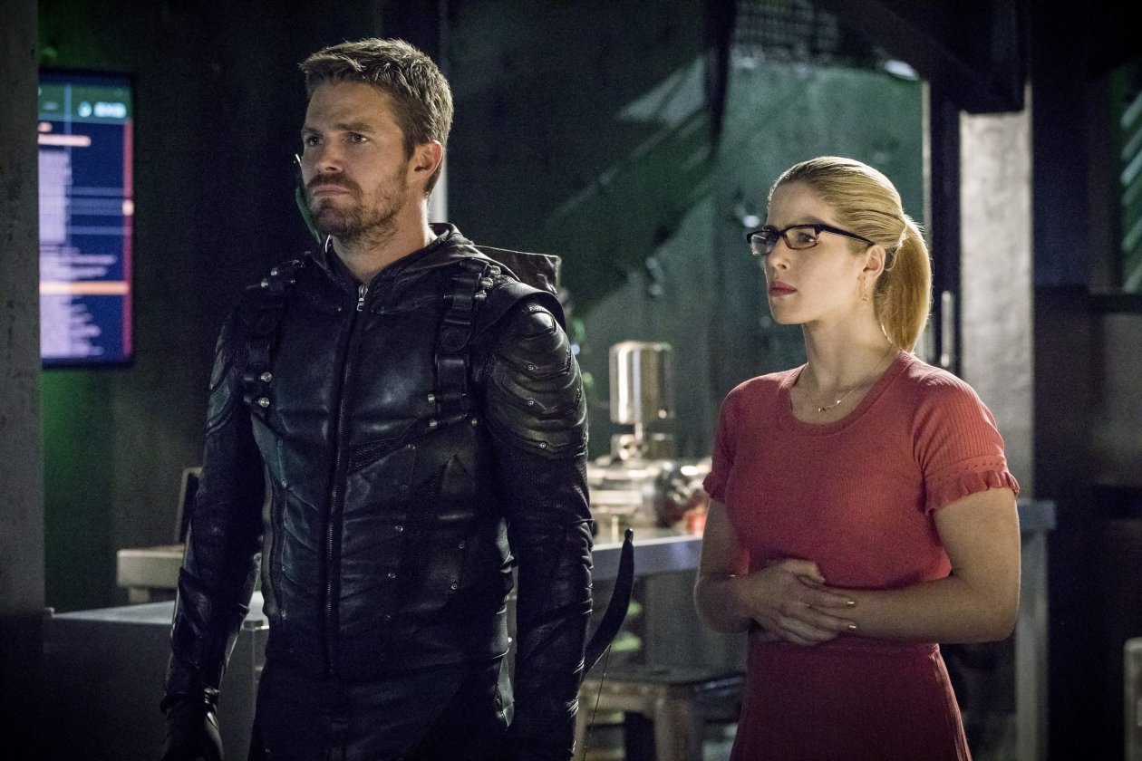 Oliver Queen And Felicity Smoak In Season 6