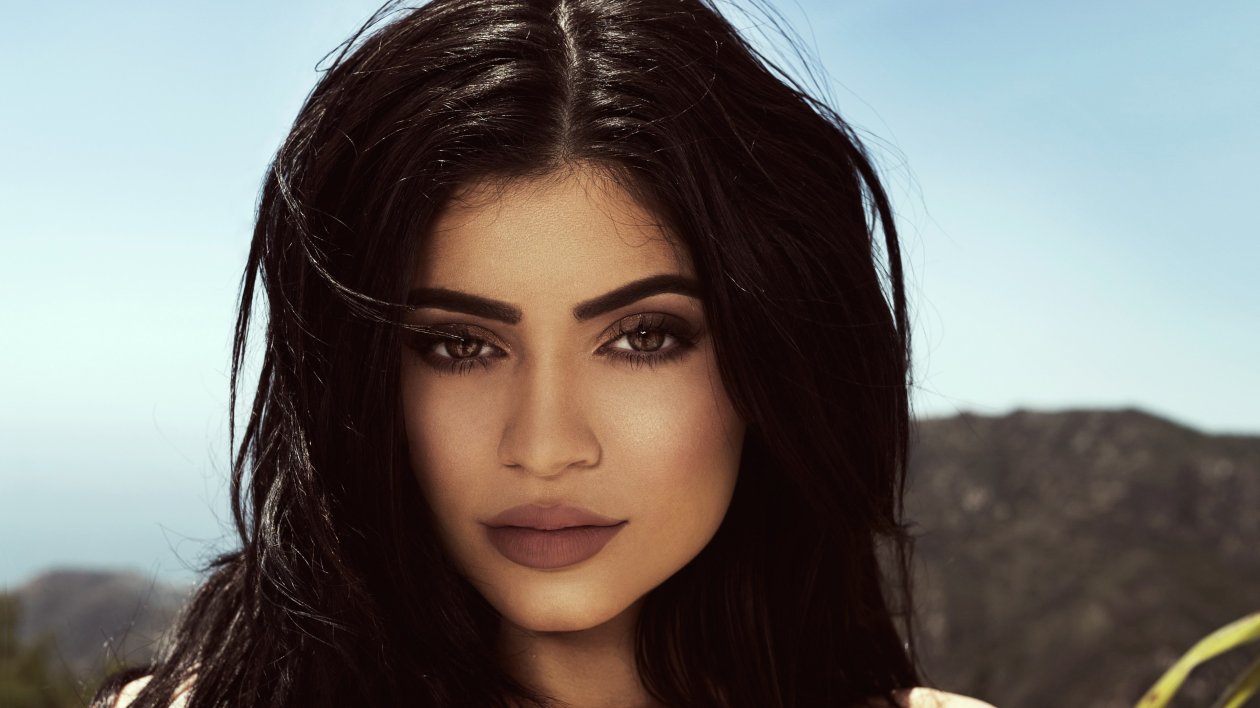 Kylie Jenner Topshop Photoshoot 4k