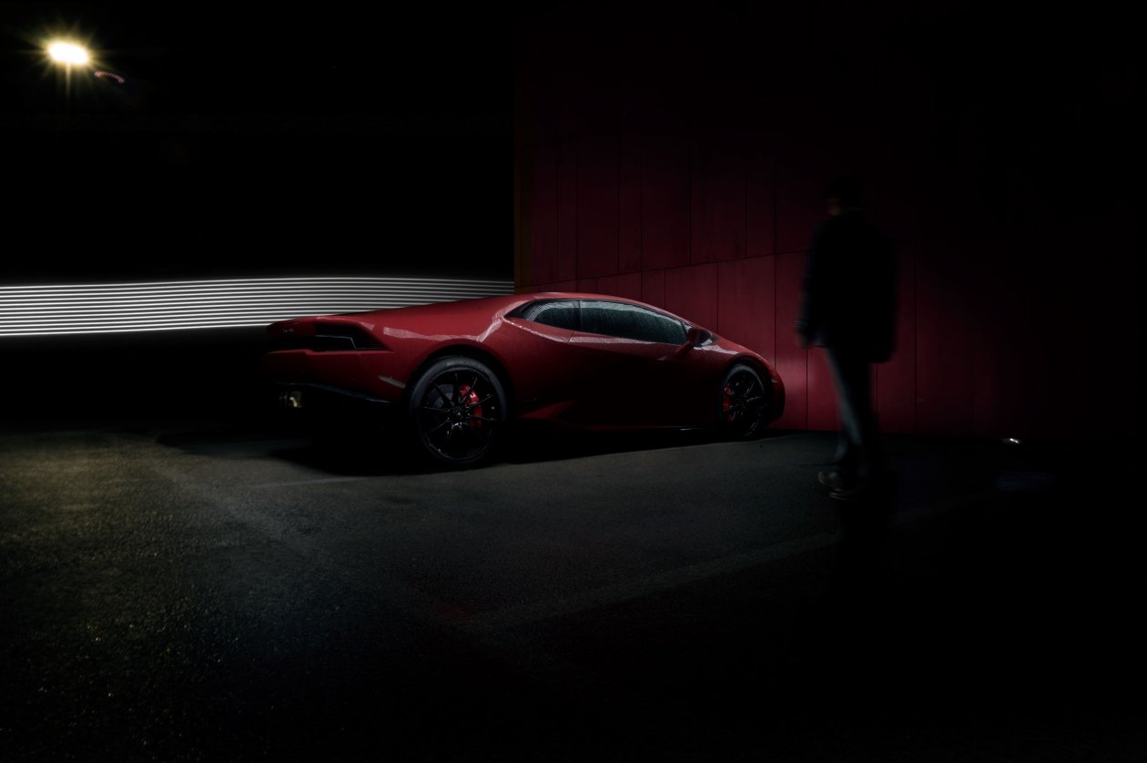 Red Lamborghini Huracan Rear 4k