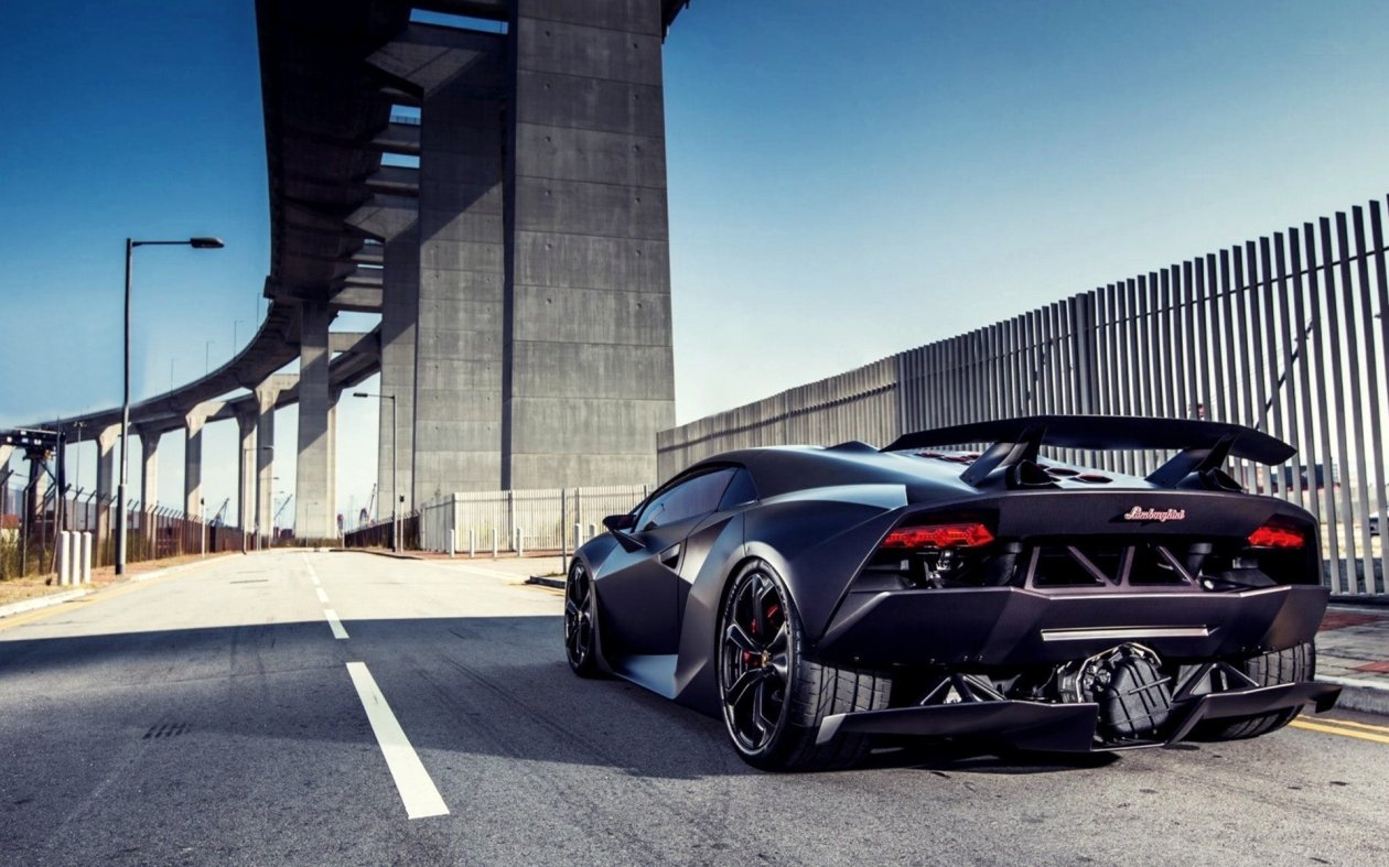 Lamborghini Sesto Elemento
