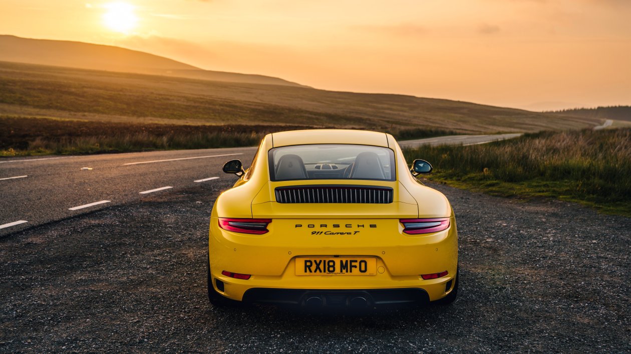 2018 Porsche 911 Carrera T Coupe Rear