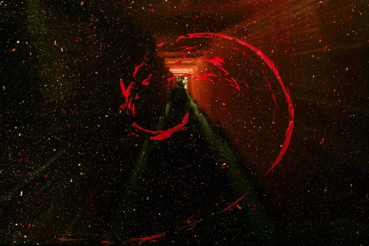 Red Splash Abstract Art 4k