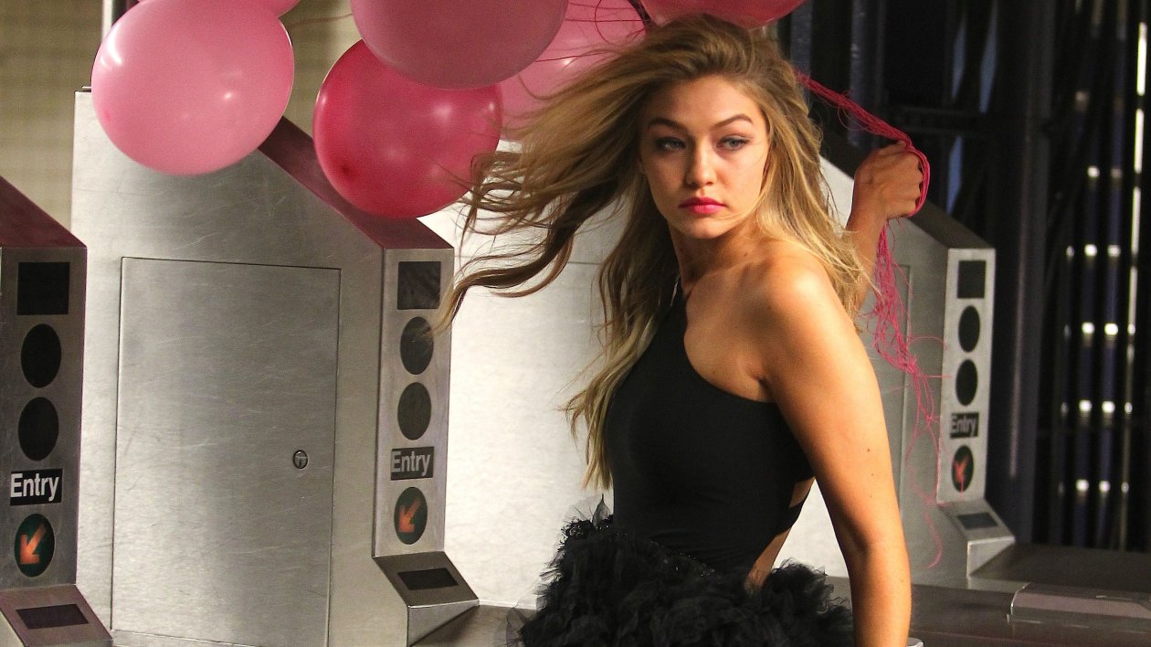 Gigi Hadid New York City Photoshoot