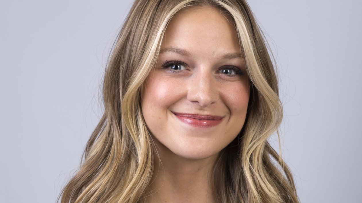 Melissa Benoist Closeup Face 4k