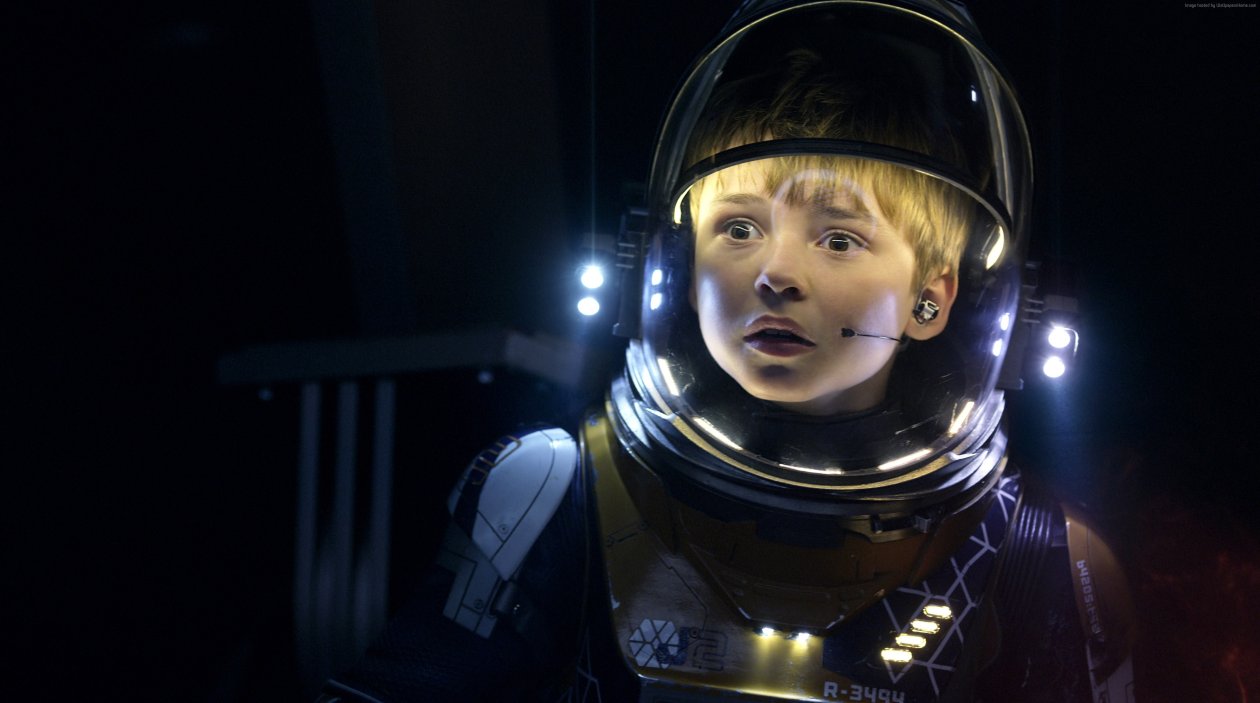 Max Jenkins In Lost In Space