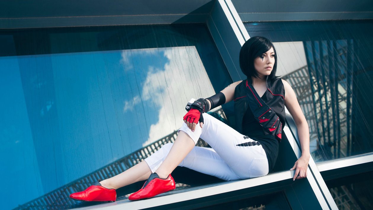 Mirrors Edge Cosplay