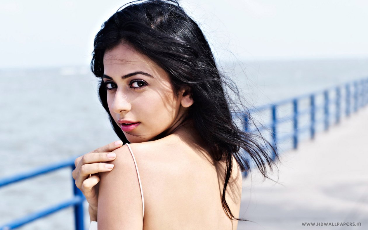 Rakul Preet Singh Backless
