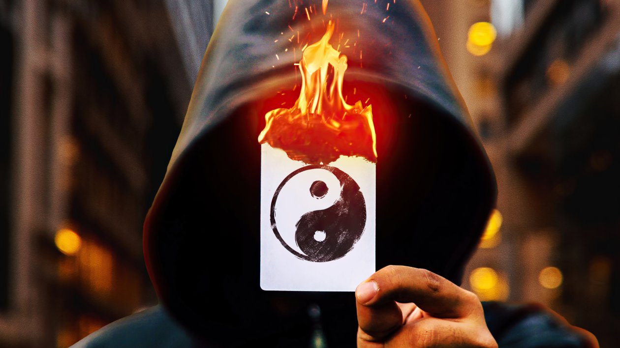 Burning Card 4k