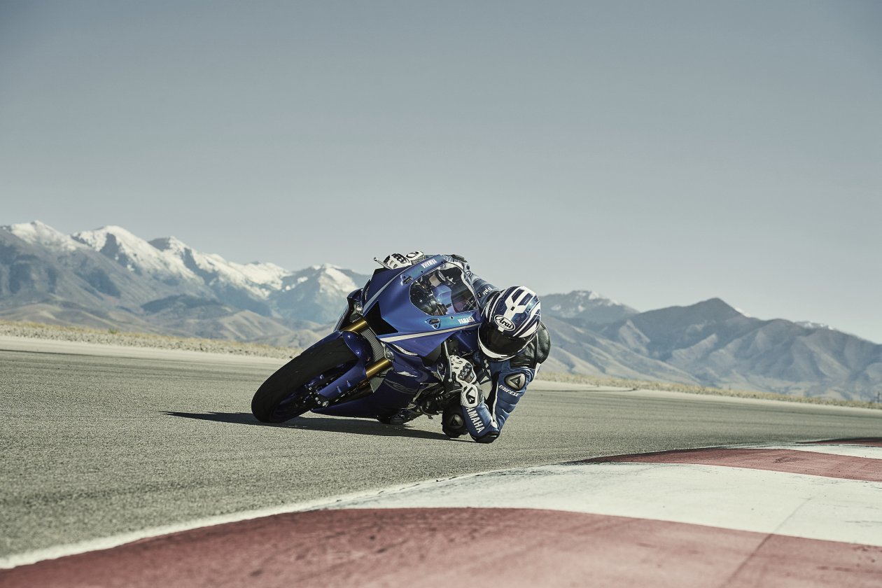 Yamaha R6 4k 2017