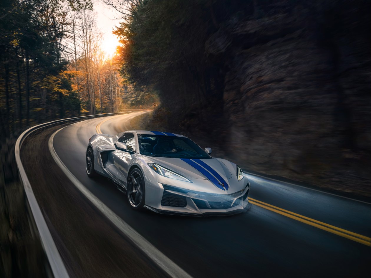 2023 Chevrolet Corvette E Ray 5k