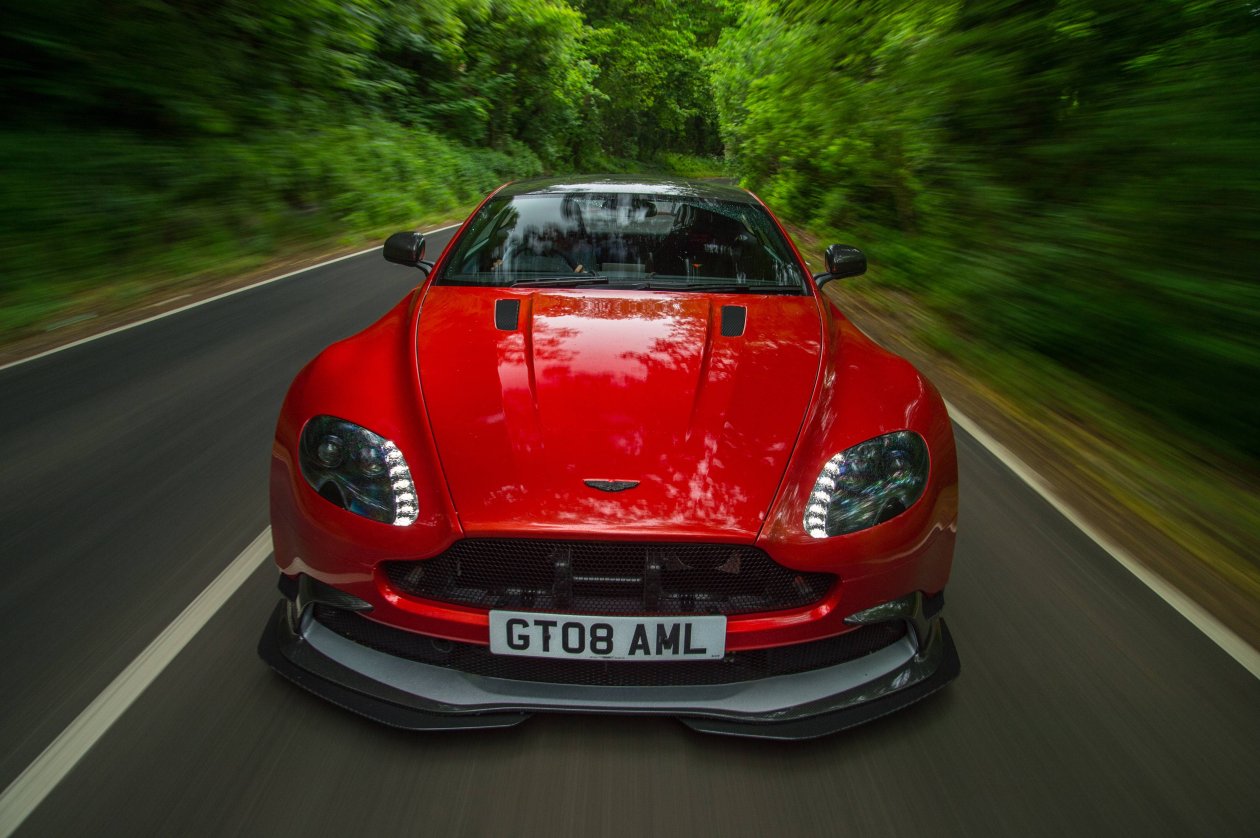Aston Martin Vantage Red