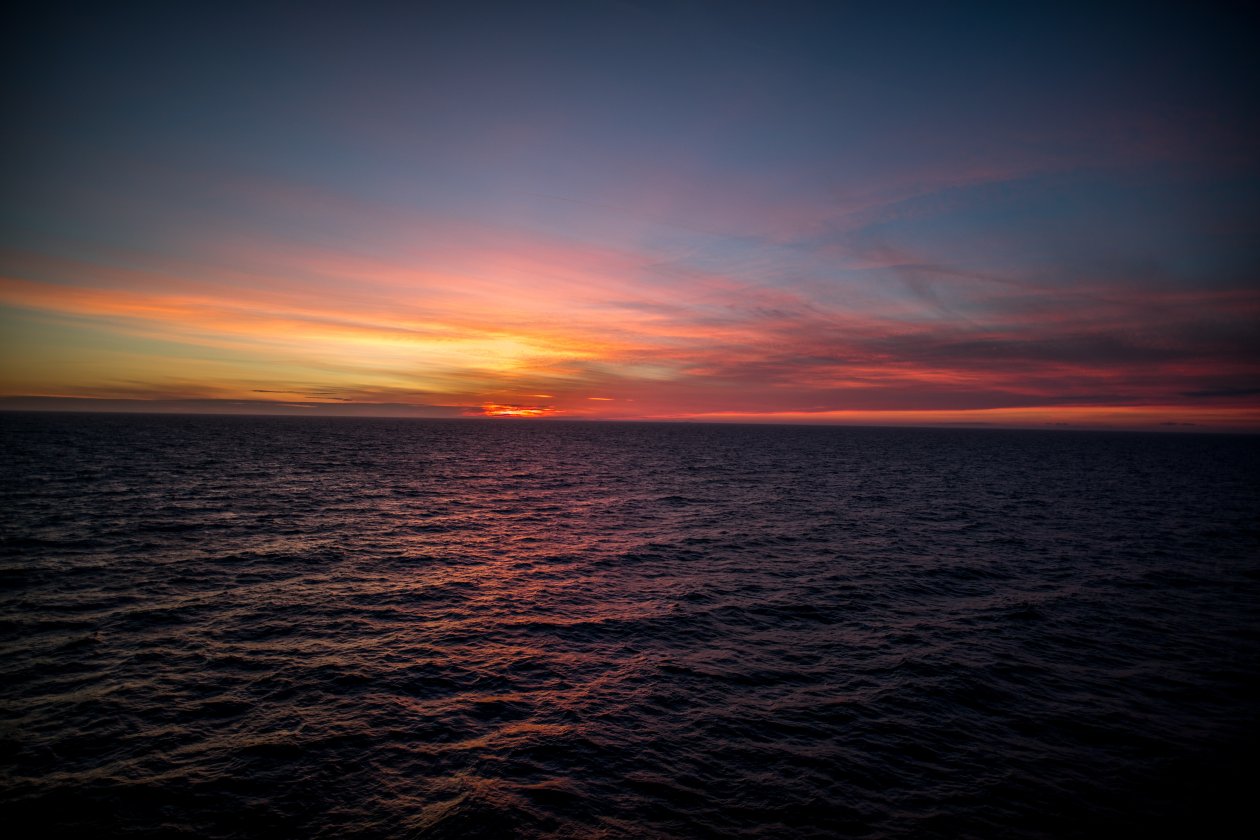 Silent Ocean Sunset 5k