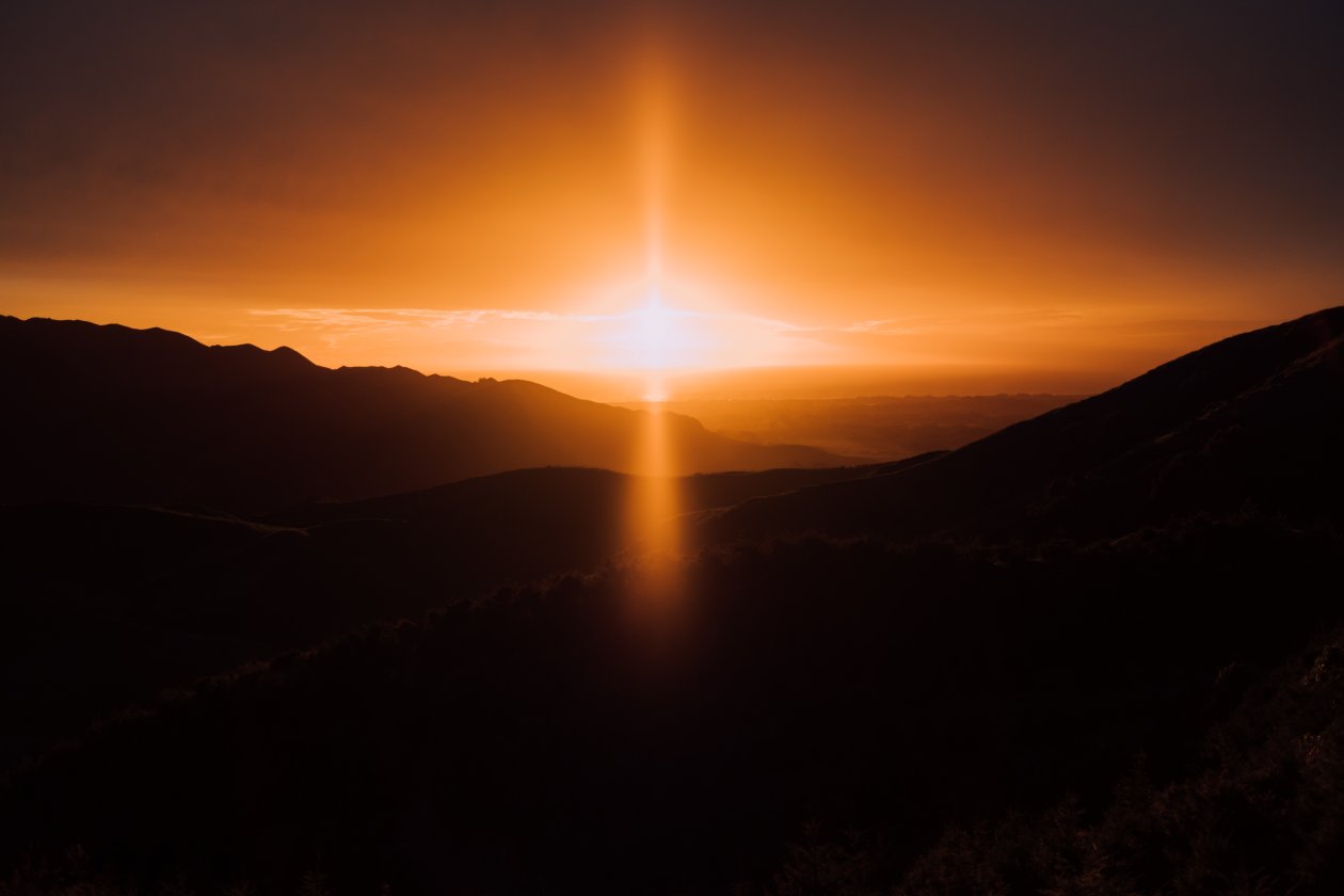 Dark Light Sunset 5k