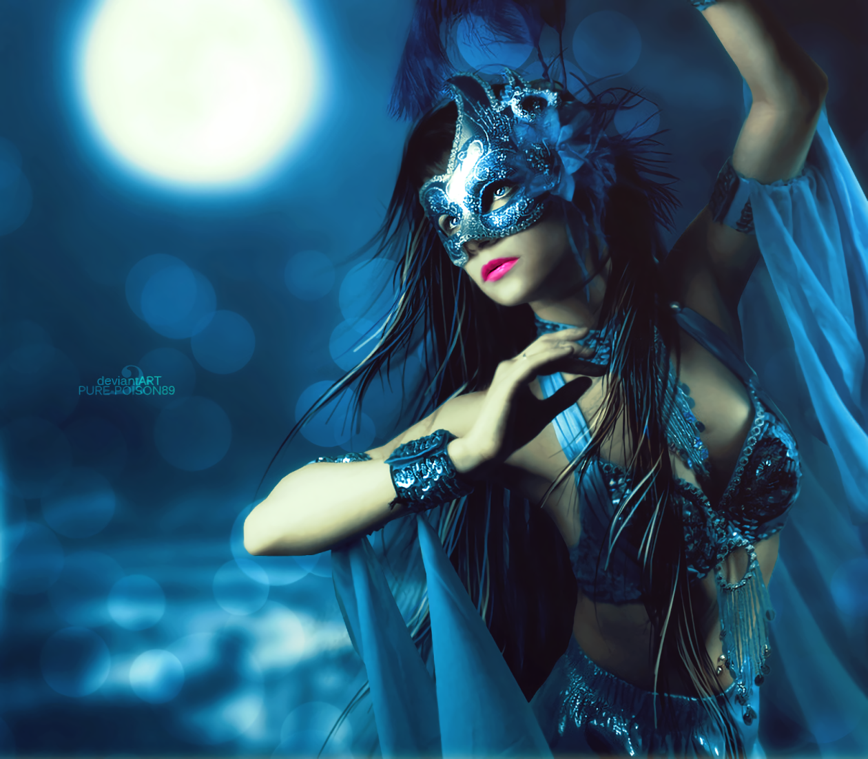 Fantasy Mask Girl