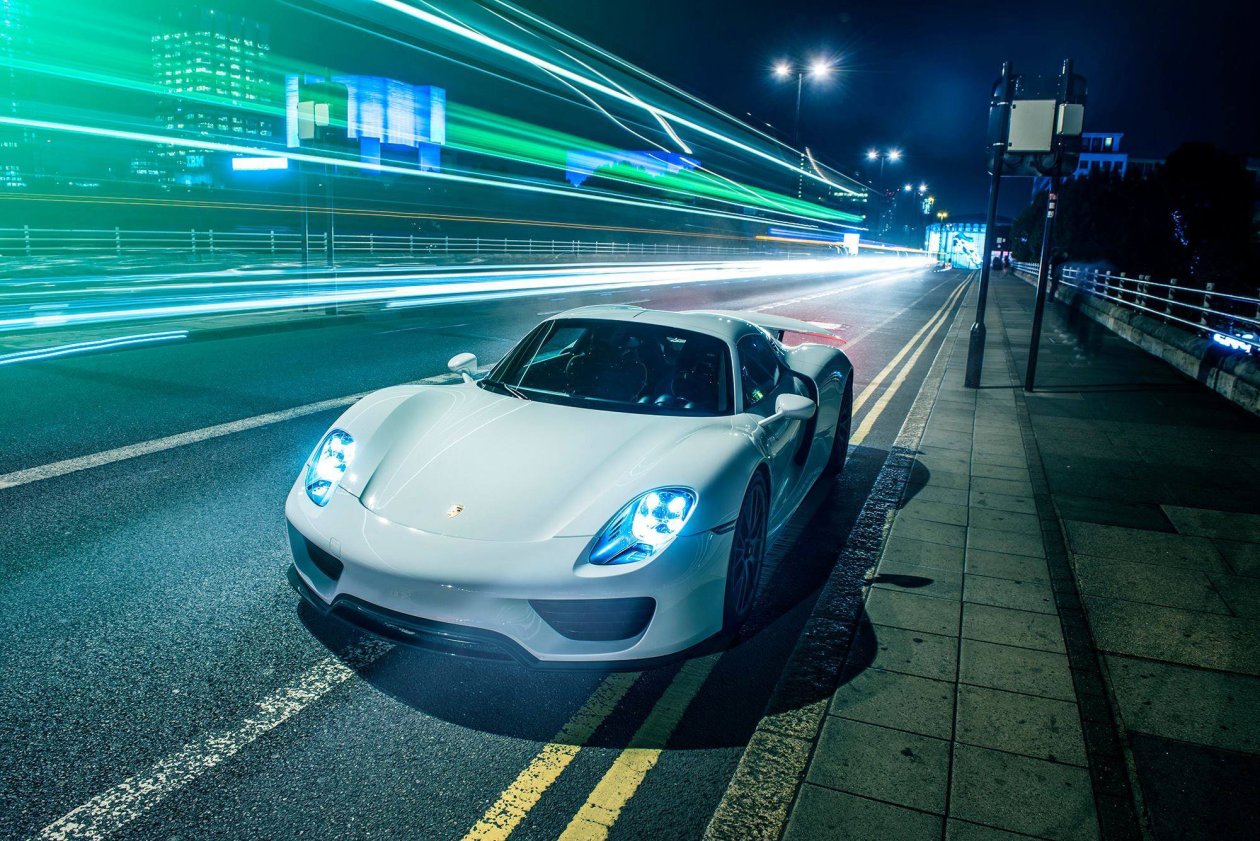 Porsche 918 Spyder Car