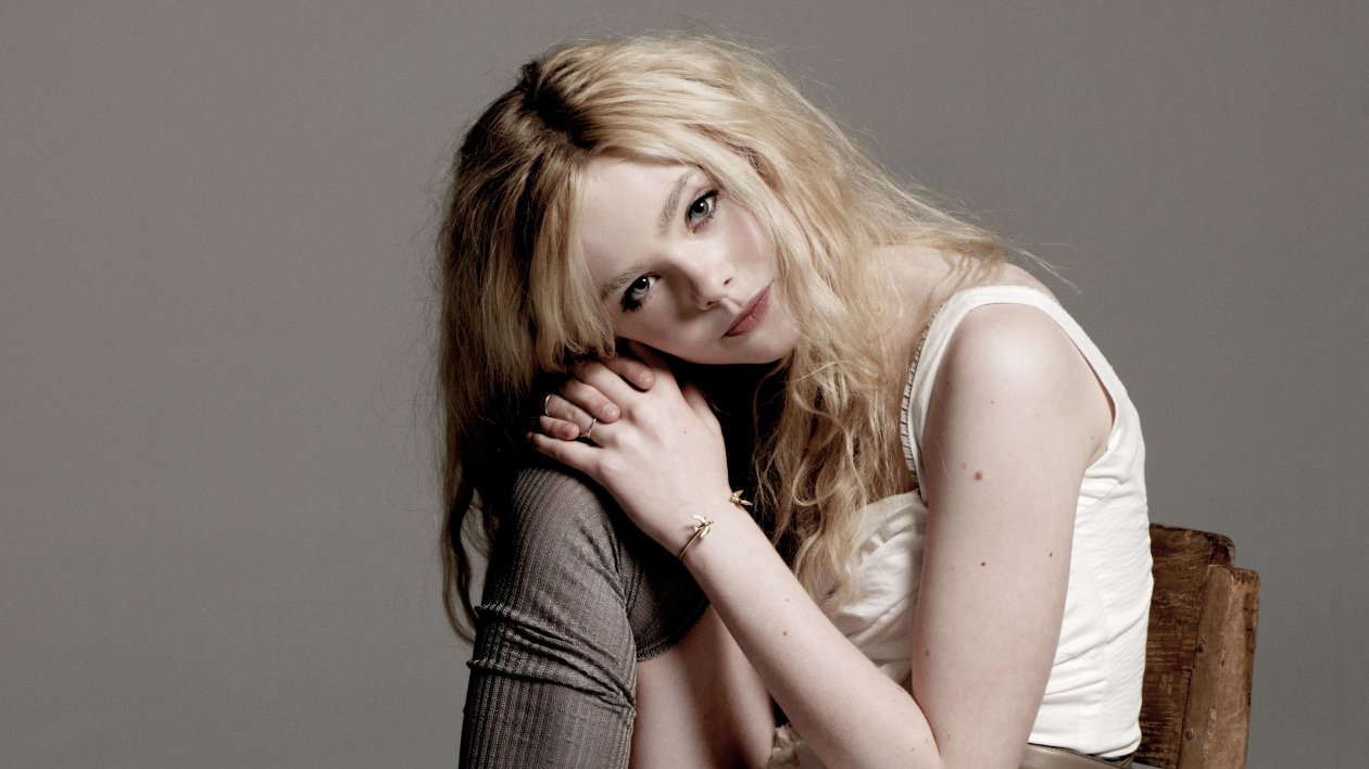 5k Elle Fanning