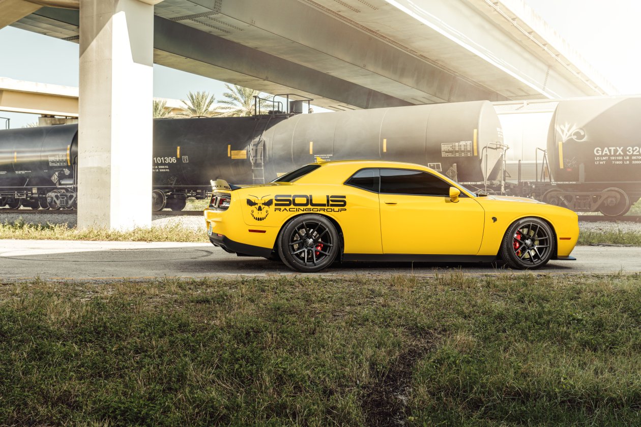 Dodge Challenger Hellcat Velgen Wheels 8k