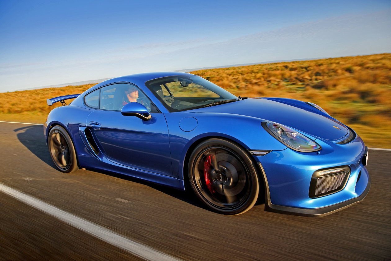 Porsche Cayman GT4 2